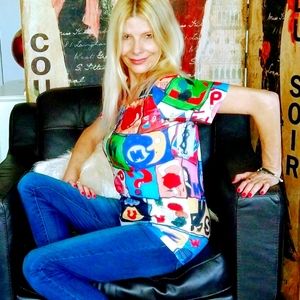 New Pop Art Epic Top Small